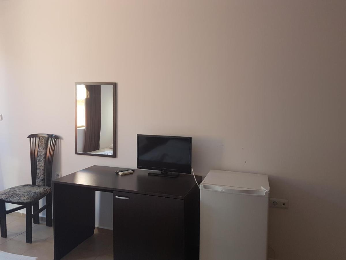 Salt Lake Aparthotel ポモリエ エクステリア 写真